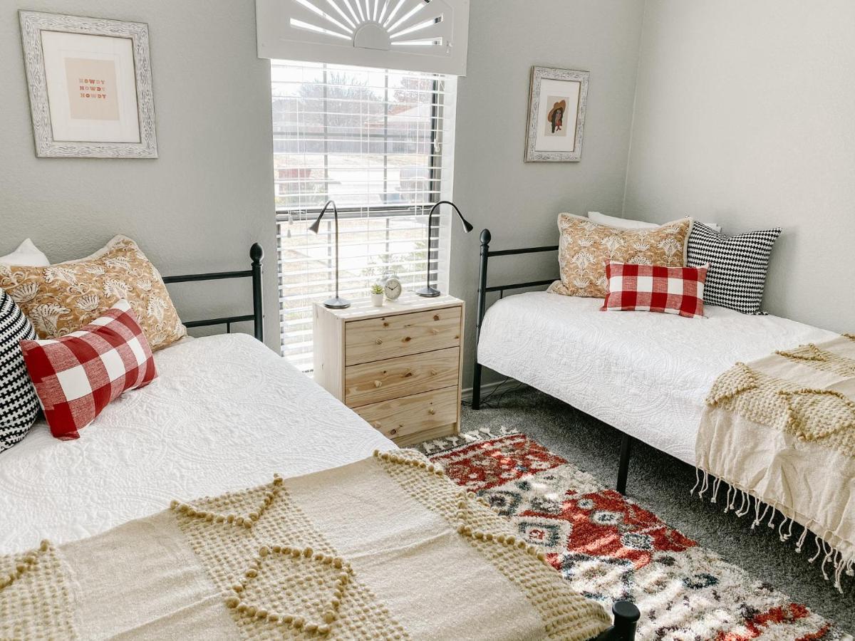 The Pearl: A Fully Updated 3 Bedroom Home Near Acu Abilene Exteriör bild